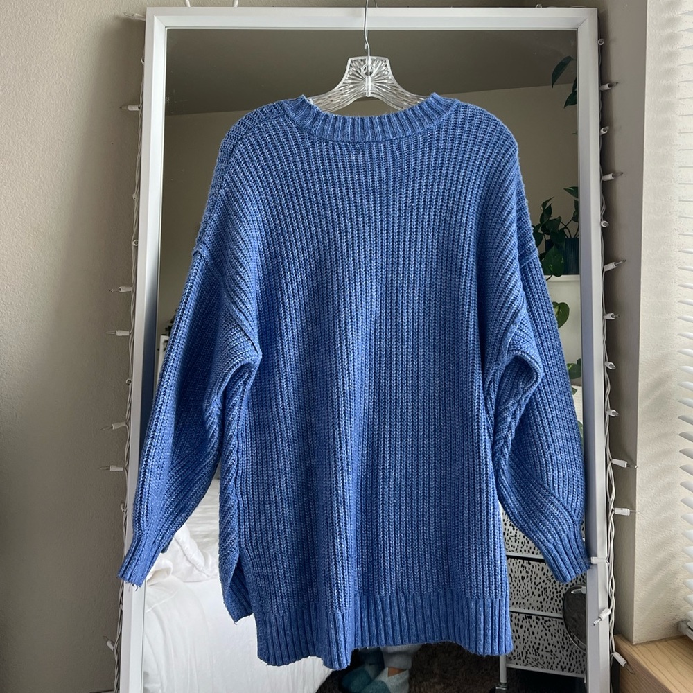 American Eagle Blue Oversized Rib-Knit Women's Sweater - Picture 4 of 4